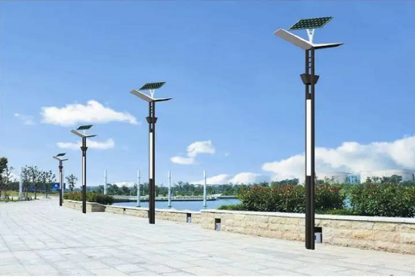 ソーラーストリートランプの構成